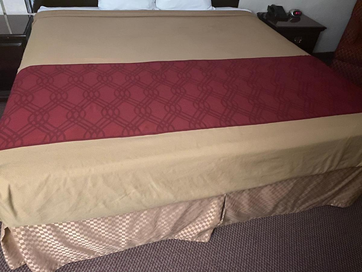 Econo Lodge Inn & Suites El Paso Eksteriør bilde