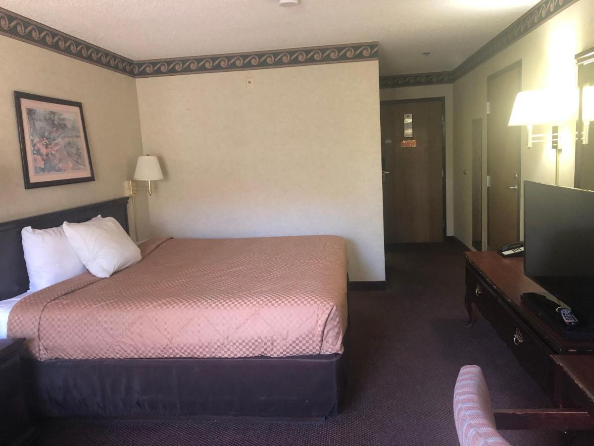 Econo Lodge Inn & Suites El Paso Eksteriør bilde