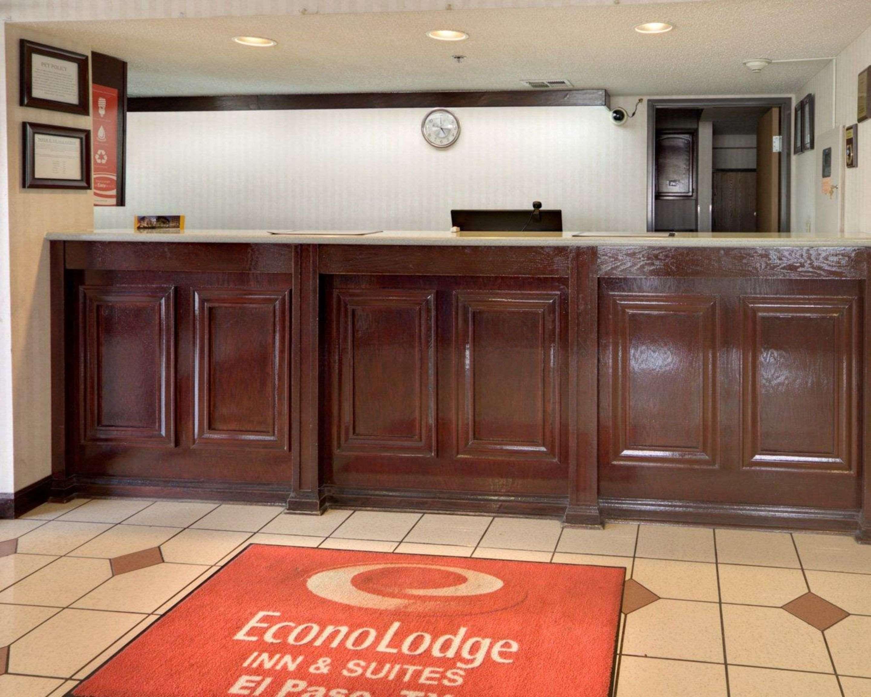Econo Lodge Inn & Suites El Paso Eksteriør bilde